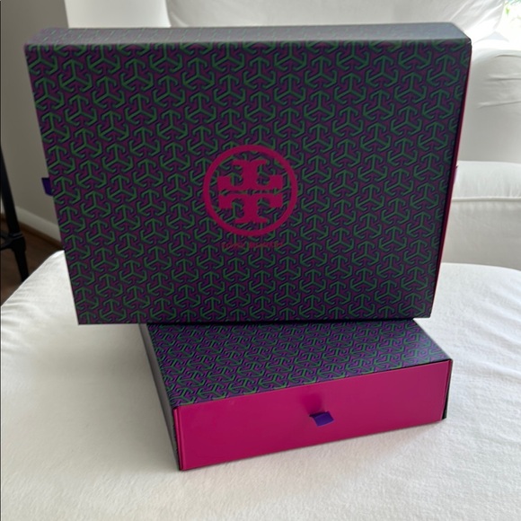 Tory Burch Patterned Storage Box Set - Picture 2 of 3
